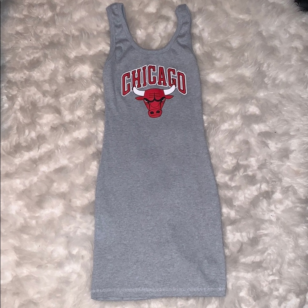 Bulls right fitter dress